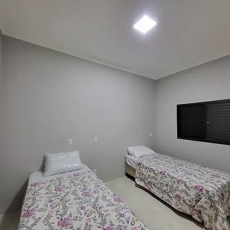 Espetacular Casa Em Olimpia Villa Exterior photo